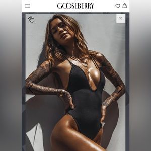 NWT - Gooseberry One Piece Black - So Chic Swimsuit - Size Large